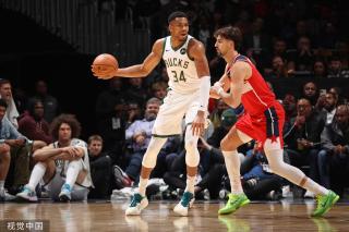 的比赛中底 的比赛中底