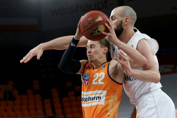 与战术价值 与战术价值