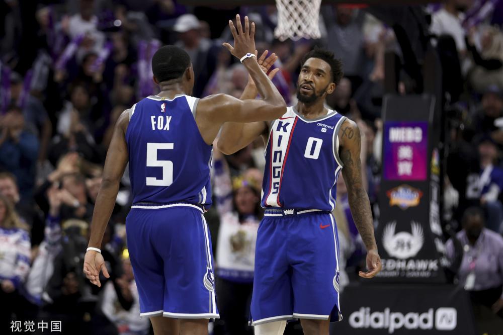 两队之间不 两队之间不